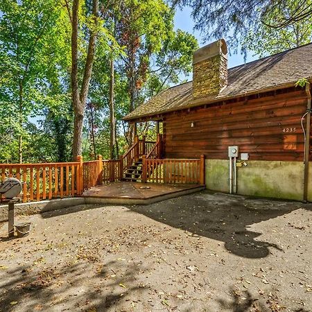 Do Not Disturb - Pigeon Forge Smoky Mountain Studio Cabin, Hot Tub, Fireplace 外观 照片